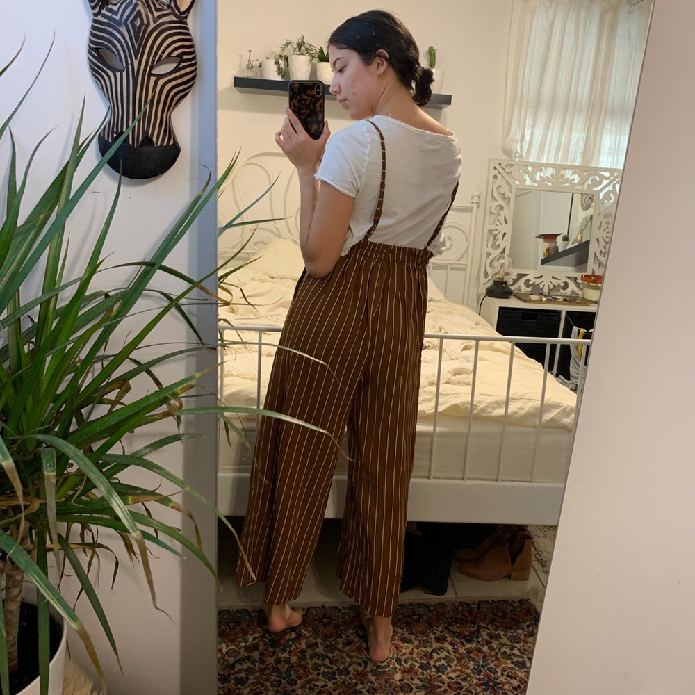 Urban Outfitters Romper - Picture 2 of 3